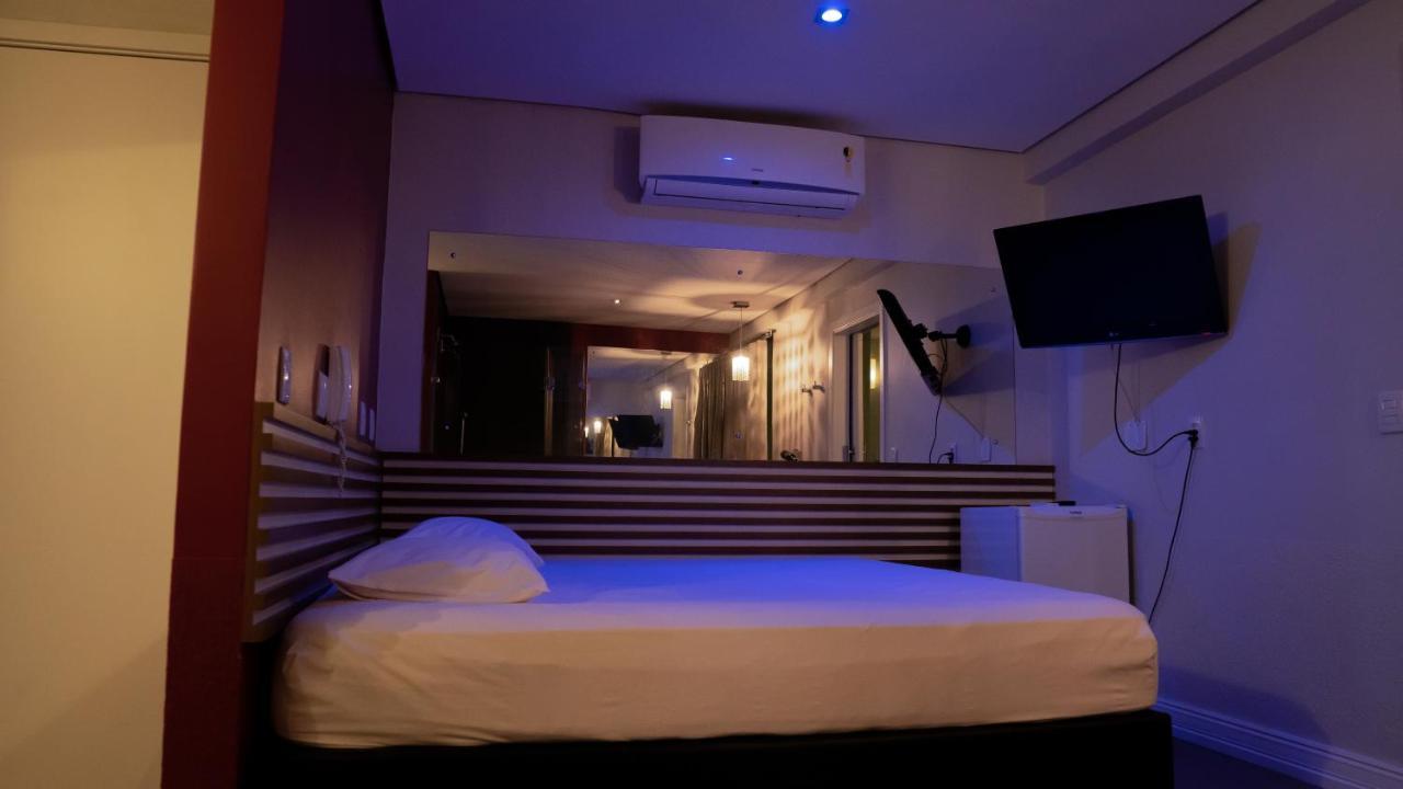 Bangalo Motel By Drops (Adults Only) 圣玛丽亚 外观 照片