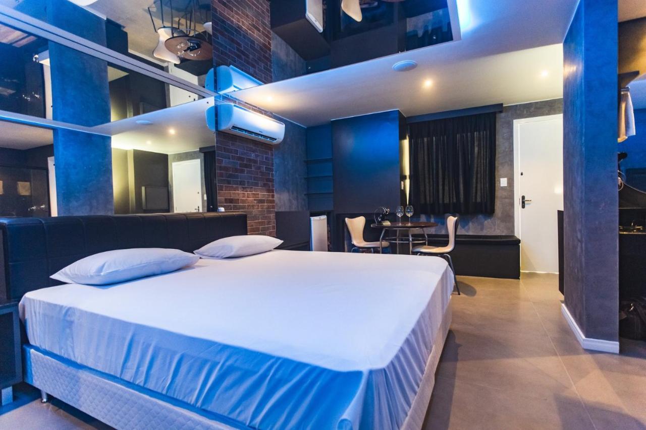 Bangalo Motel By Drops (Adults Only) 圣玛丽亚 外观 照片